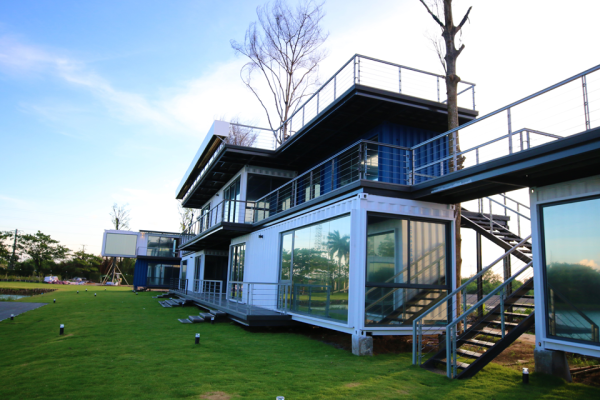 Container homestay